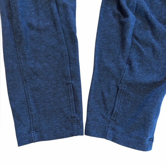 Lululemon Surge Warm Reflective 1/2 Zip - Picture 10 of 10